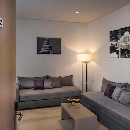 Trianon Luxury &
