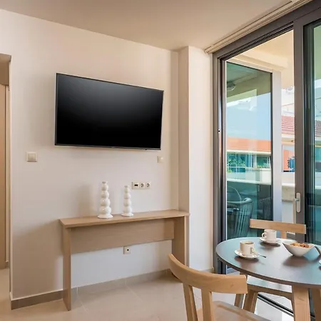Trianon Luxury &