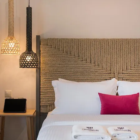 Trianon Luxury & Aparthotel