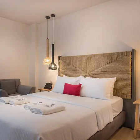 Trianon Luxury & Апарт-отель 4*
