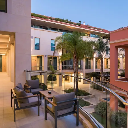 Апарт-отель Trianon Luxury &