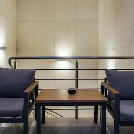 Trianon Luxury & Aparthotel 4*
