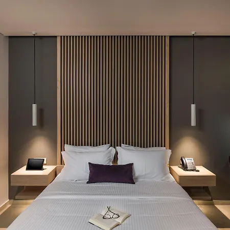 Trianon Luxury & Aparthotel