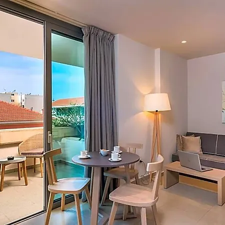 Trianon Luxury & Apart Otel