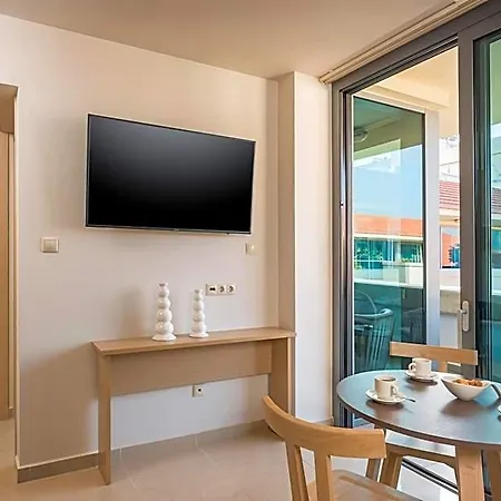 Trianon Luxury &