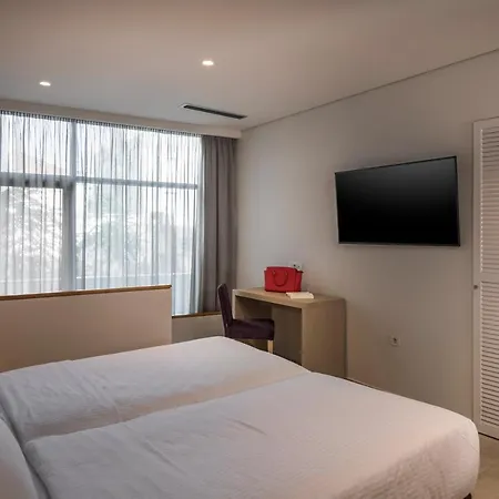 Trianon Luxury & 4*