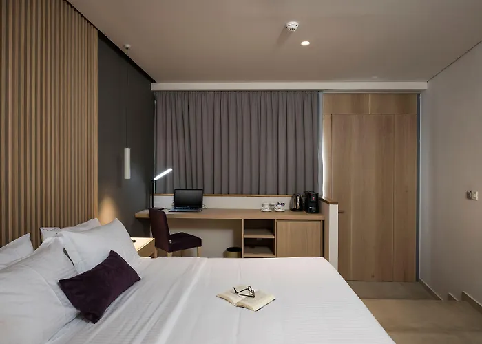 Trianon Luxury & 4* חאניה