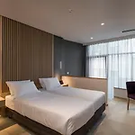 Aparthotel Trianon Luxury Apartments&suites La Canea