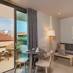 Trianon Luxury Apartments&suites