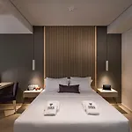 Trianon Luxury Apartments&suites 4*