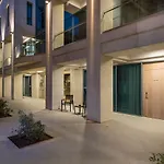 Aparthotel Trianon Luxury Apartments&suites
