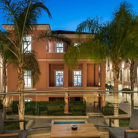 Trianon Luxury Apartments&suites 4* La Canea