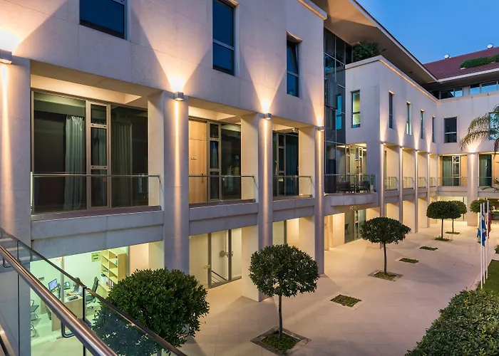 Trianon Luxury & Hotel apartamentowy